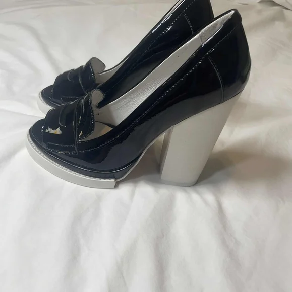 Jeffrey Campbell Ibiza Handmade Black And White Platform Patent Leather Heels - Picture 2 of 11